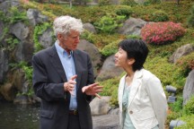 Lester Brown with Junko Edahiro, Japan