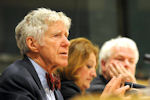 Lester Brown speaking at European Parliament, 2008